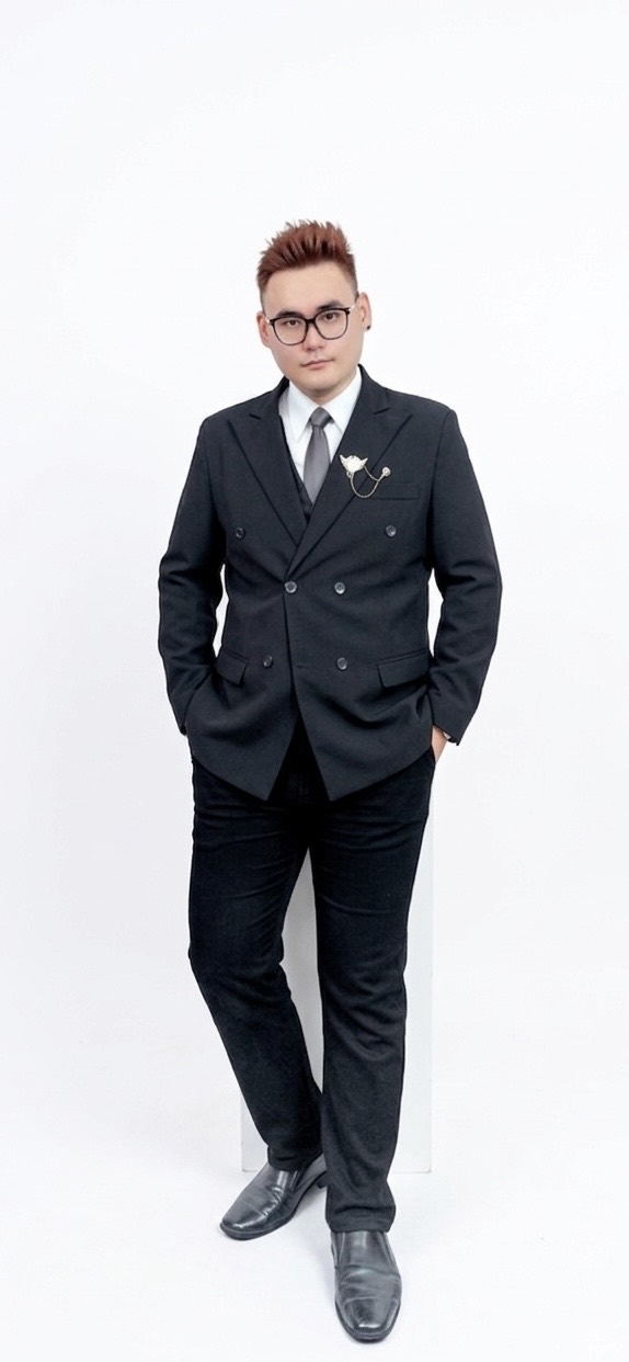 Mincen Yong portrait